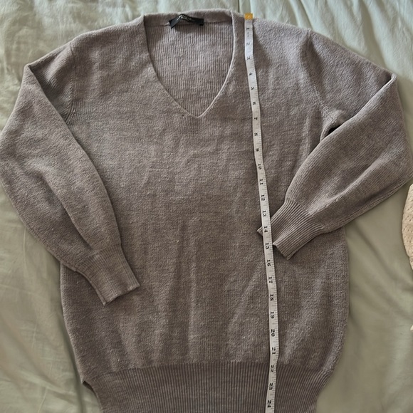 Weekend by Max Mara sweater. Size S. - Picture 8 of 8